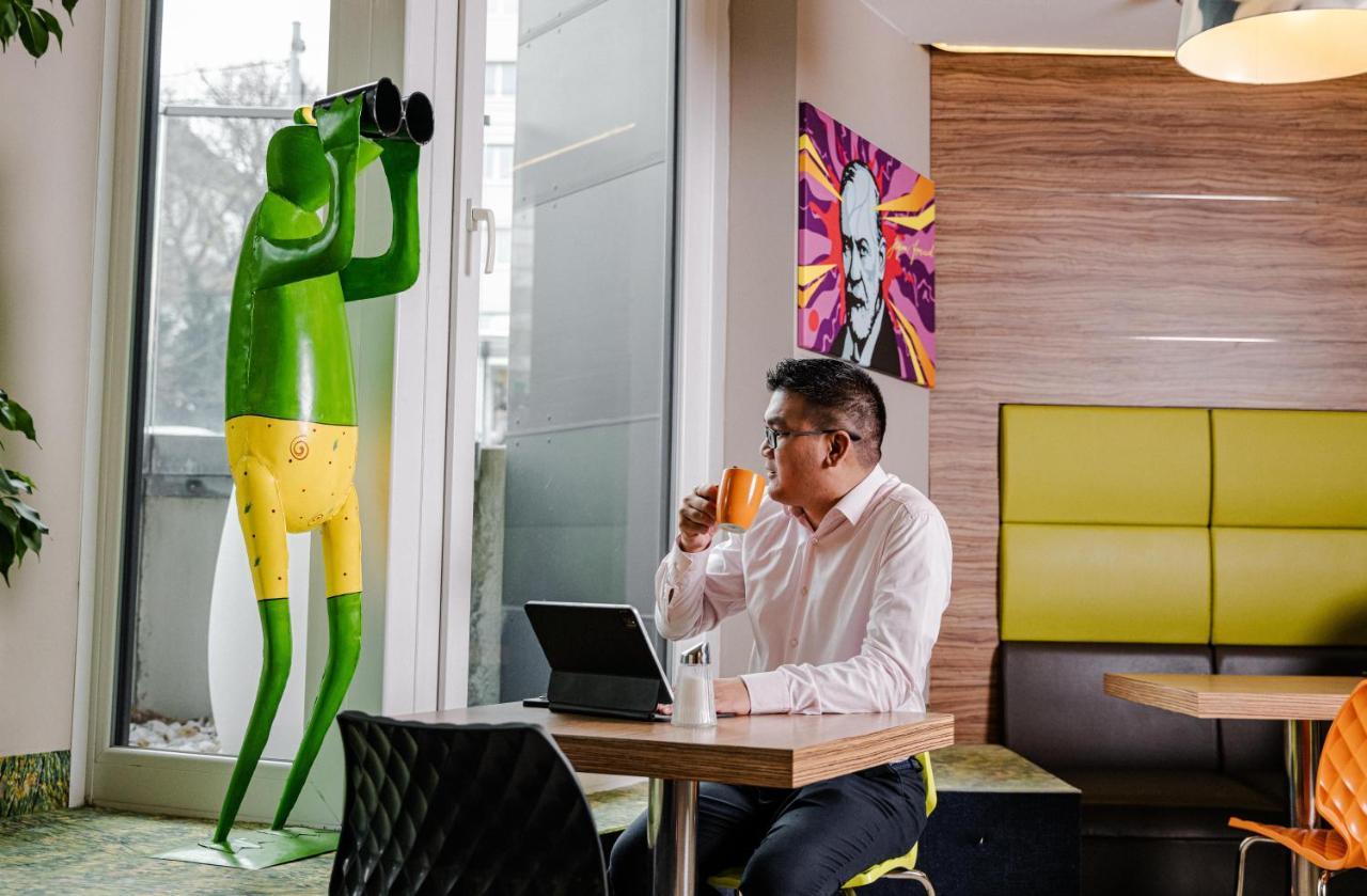 Ibis Styles Wien City Esterno foto